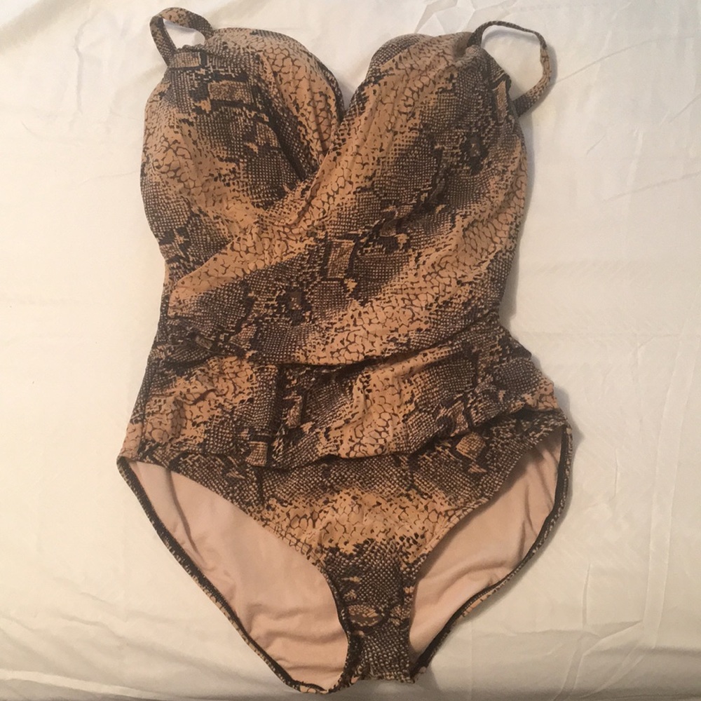 Women’s size 14 (US) Bespoke Fit Swimsuit